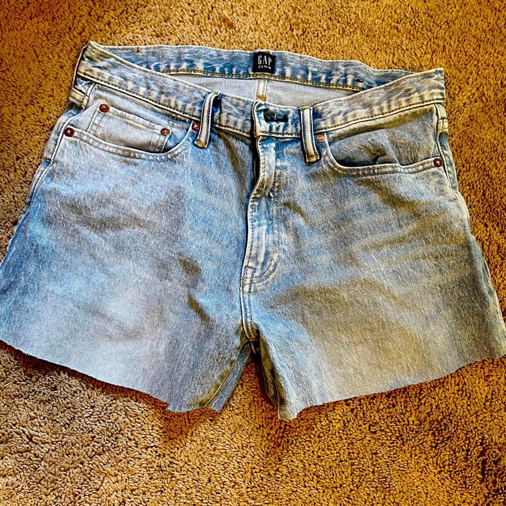 Gap Jean Short- Women